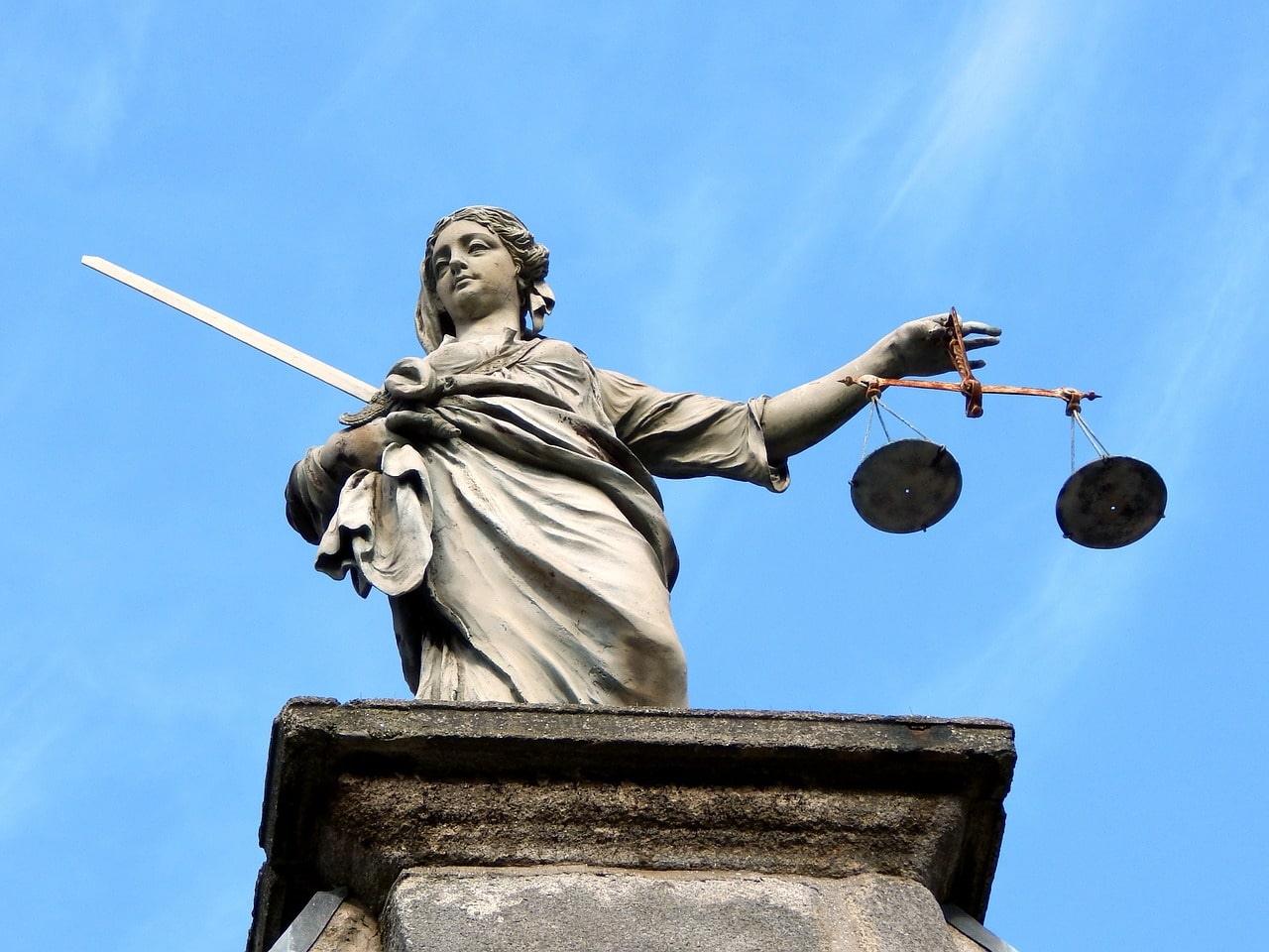 Civil Law vs Criminal Law: What’s the Difference? 1 toronto criminal lawyer